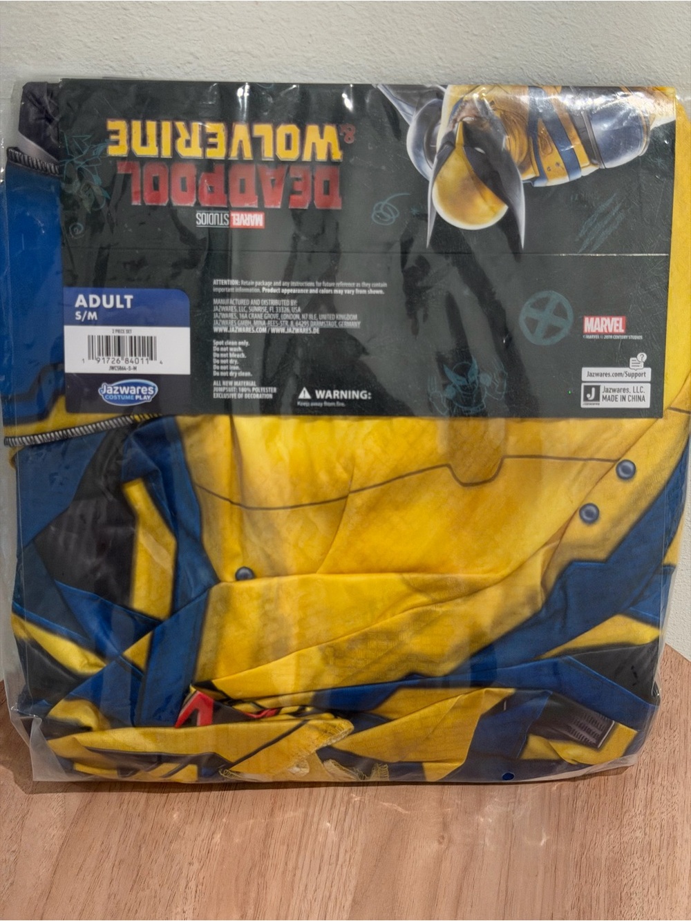 Marvel Deadpool & Wolverine-Wolverine with mask Halloween costume adult sm/med